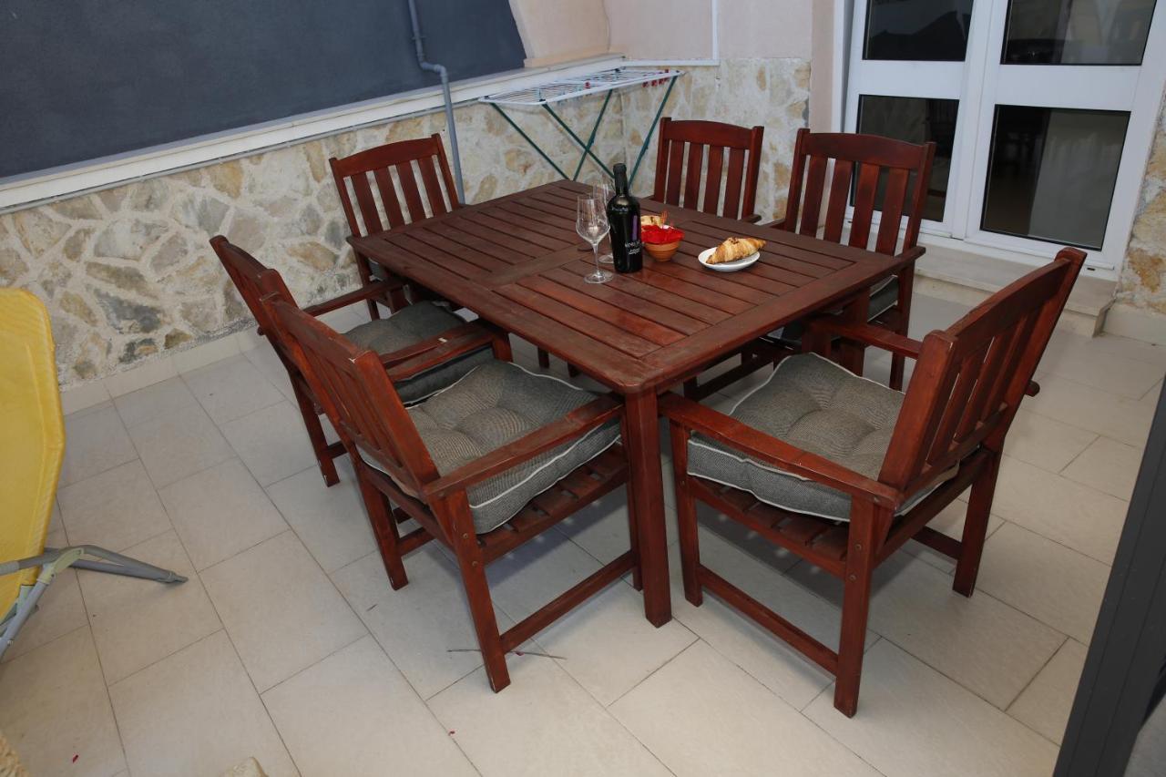 Guest House Lorenta Vodice Exterior foto