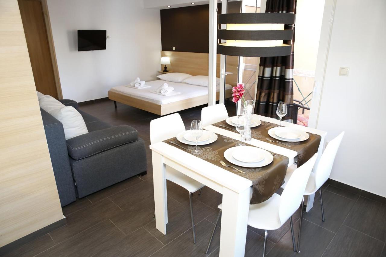 Guest House Lorenta Vodice Exterior foto