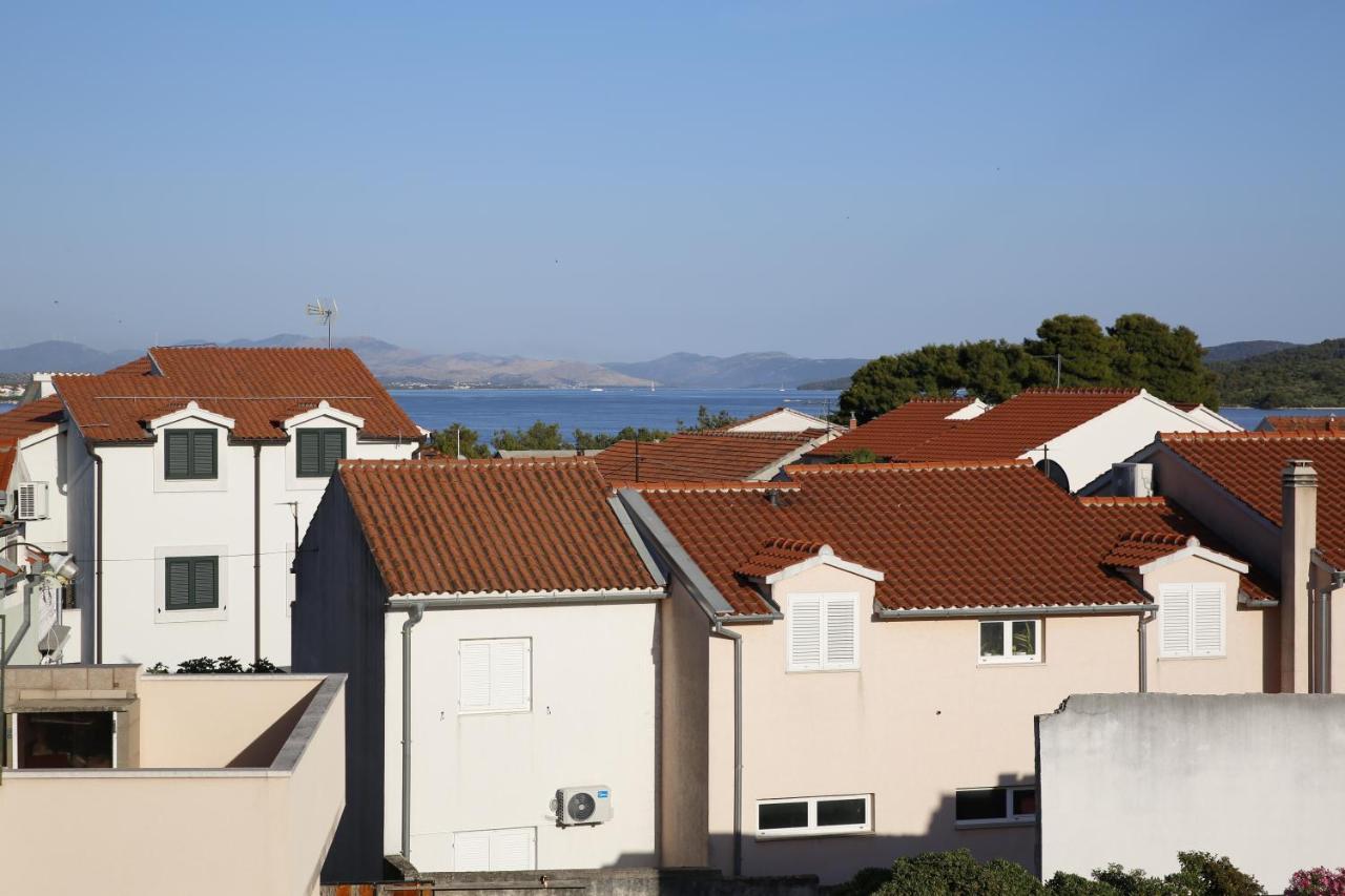 Guest House Lorenta Vodice Exterior foto