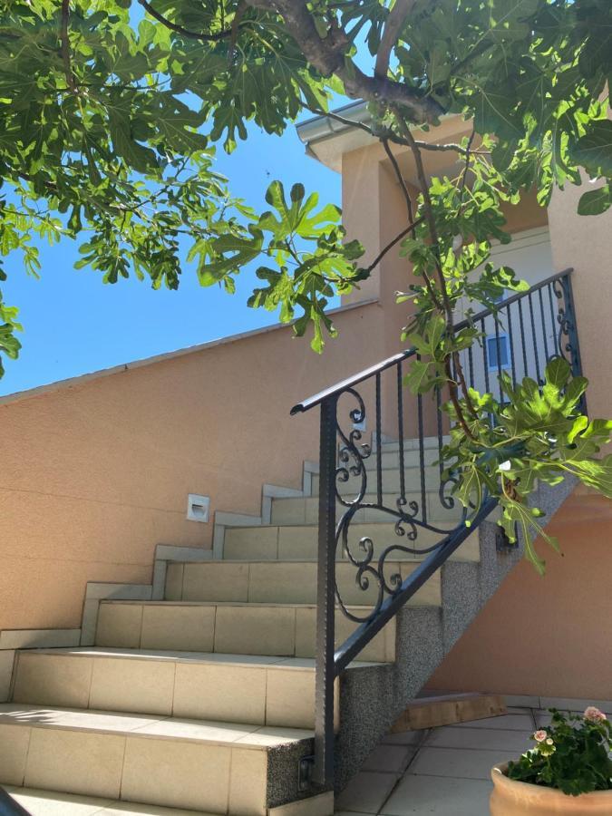 Guest House Lorenta Vodice Exterior foto